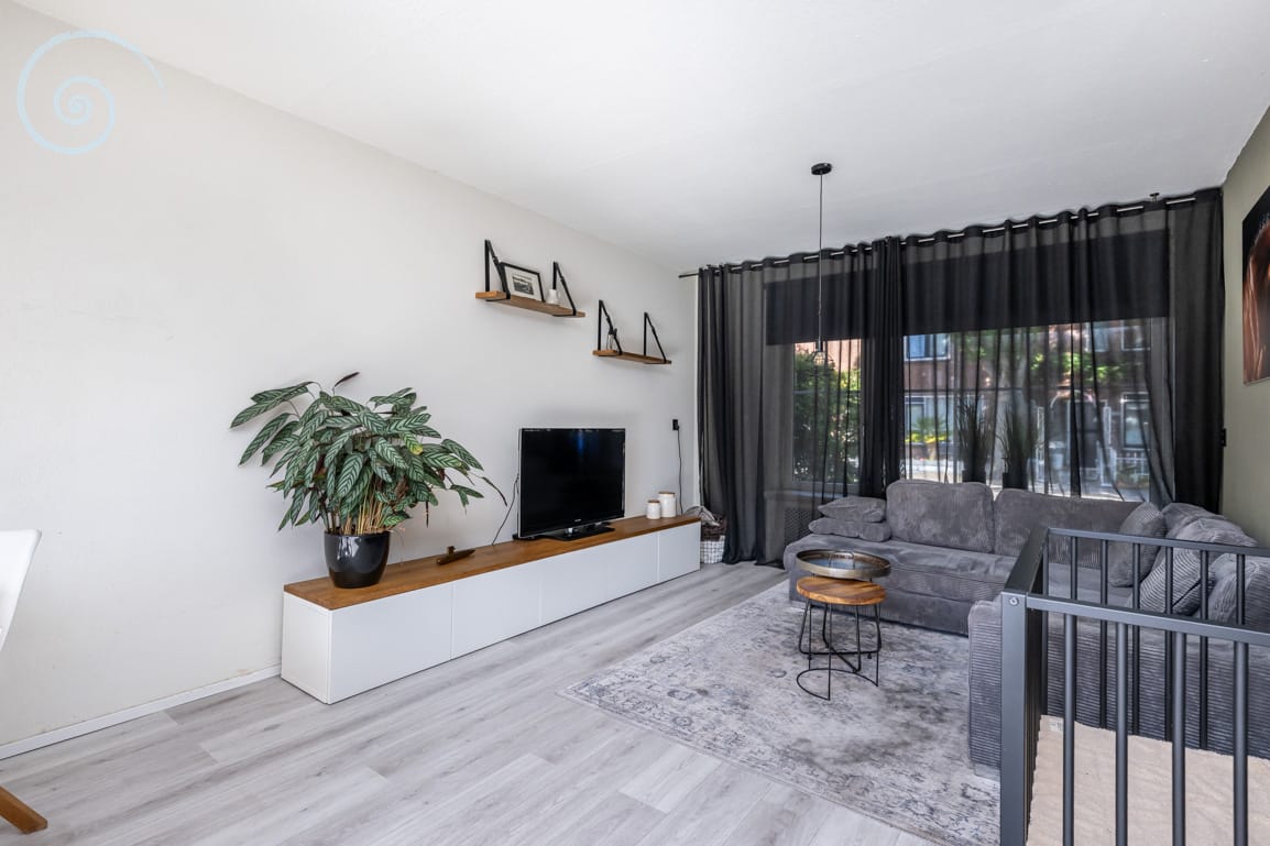 Photo 9 of Hazelaar 18