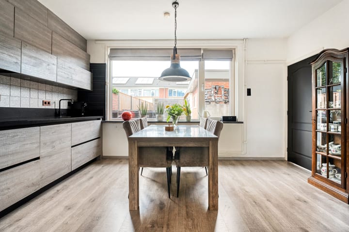 Foto 12 van Jan Steenstraat 33