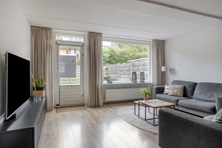 Foto 2 van Lauweriksplein 7