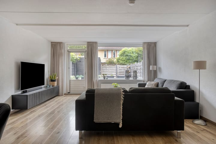 Foto 8 van Lauweriksplein 7