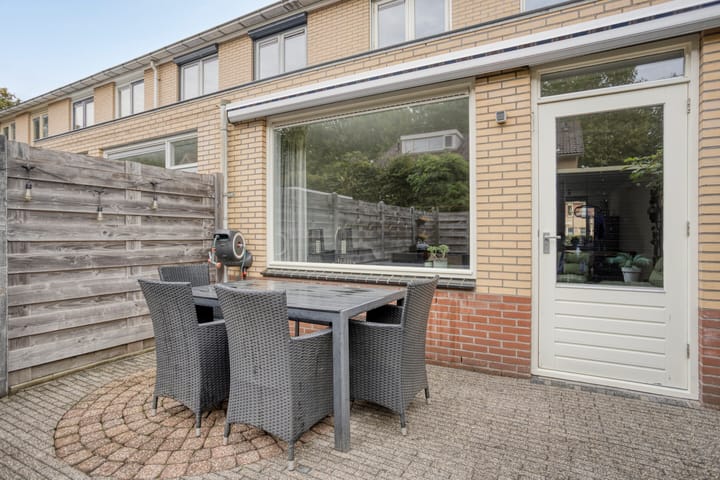 Foto 32 van Lauweriksplein 7