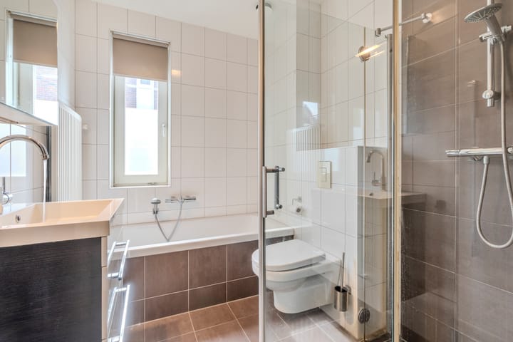 Foto 3 van Atalanta 48