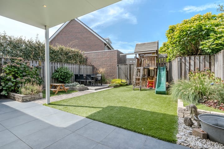 Foto 25 van Atalanta 48