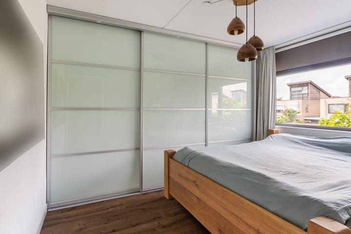 Photo 19 of Maximiliaanstraat 9