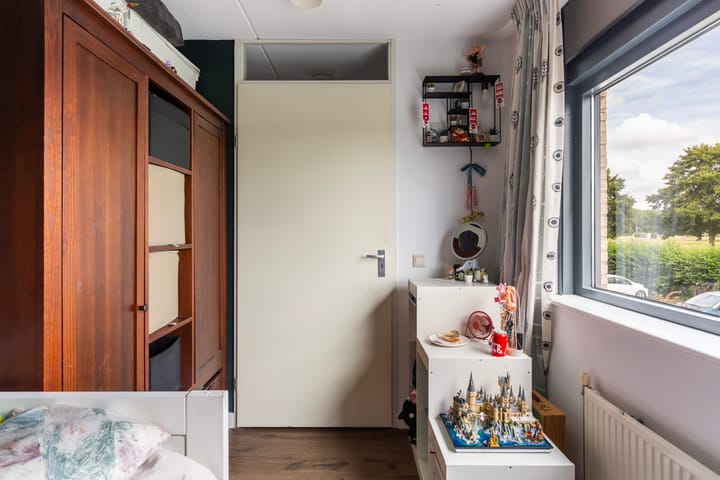 Photo 23 of Maximiliaanstraat 9