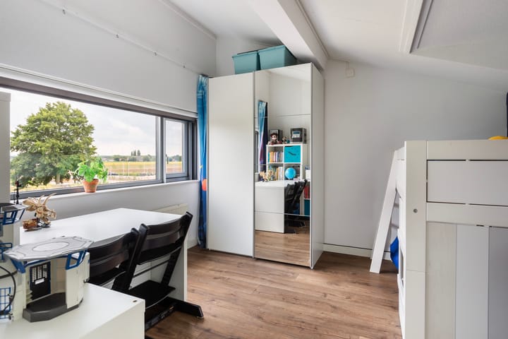 Photo 28 of Maximiliaanstraat 9