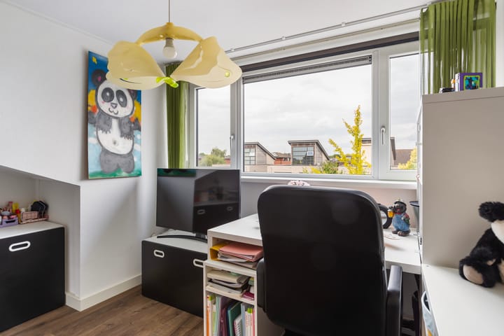 Photo 32 of Maximiliaanstraat 9