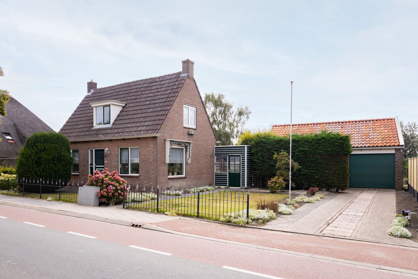 Foto 1 van Oosteinderweg 48