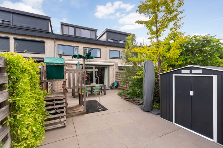 Photo 36 of Maximiliaanstraat 9