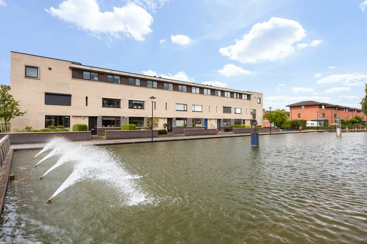 Photo 43 of Maximiliaanstraat 9