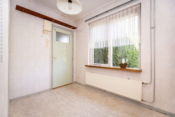 Foto 16 van Oosteinderweg 48