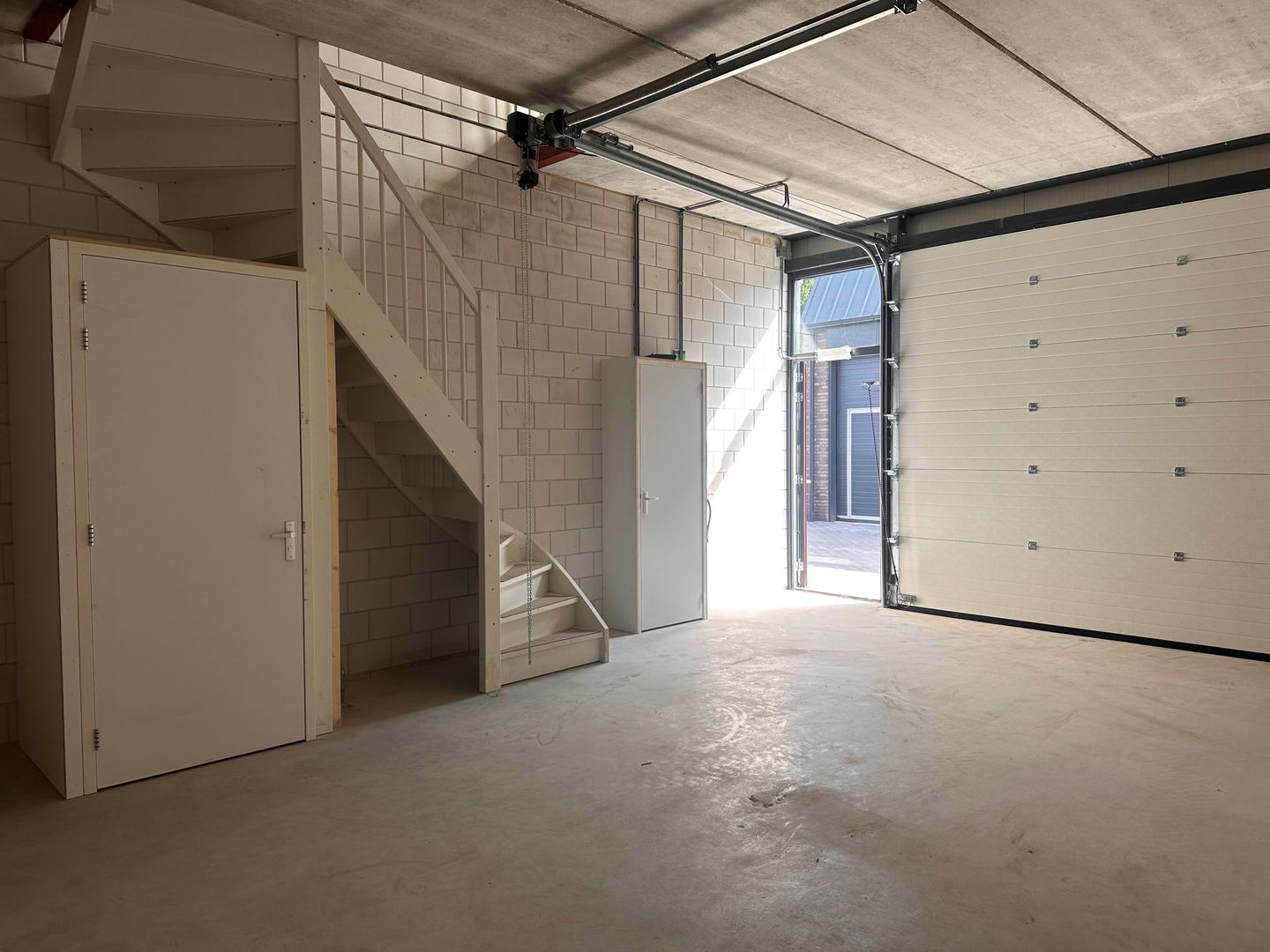 View photo 5 of Rijksstraatweg 35