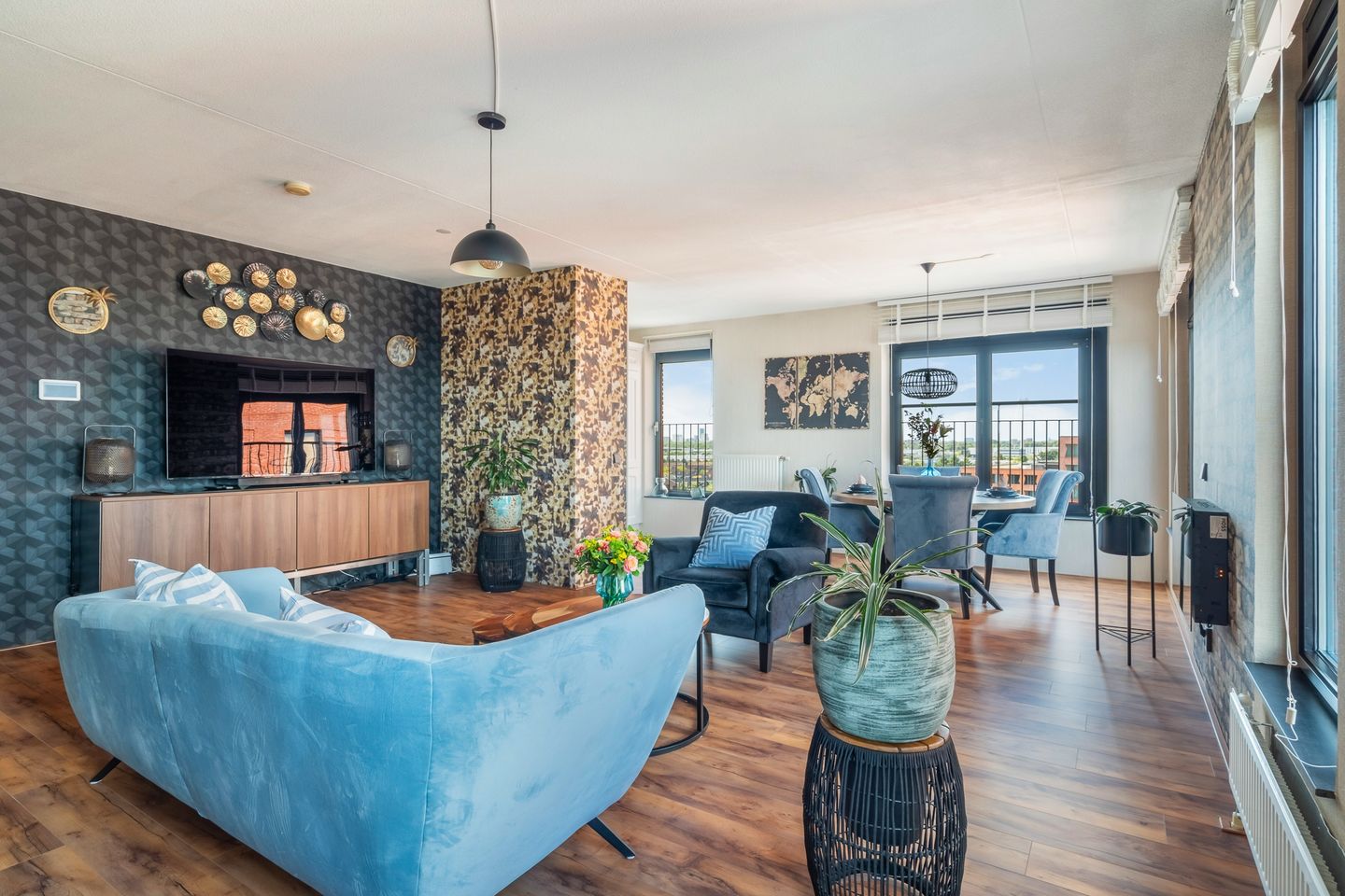 Foto 10 van Simon Carmiggelthof 109