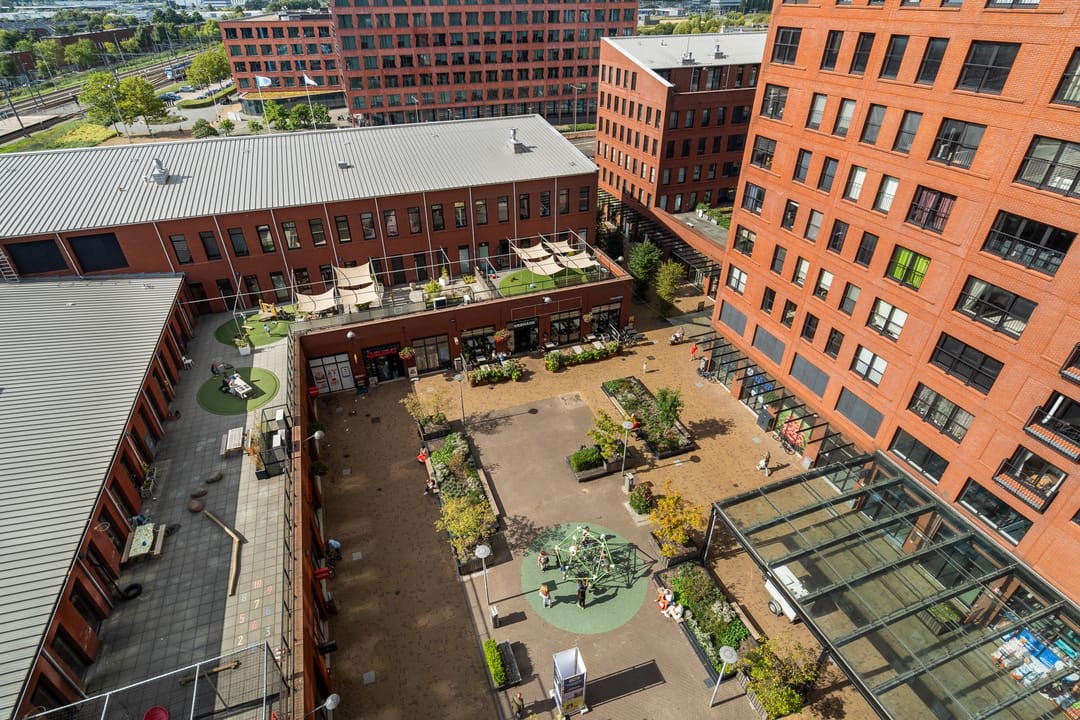 Foto 43 van Simon Carmiggelthof 109