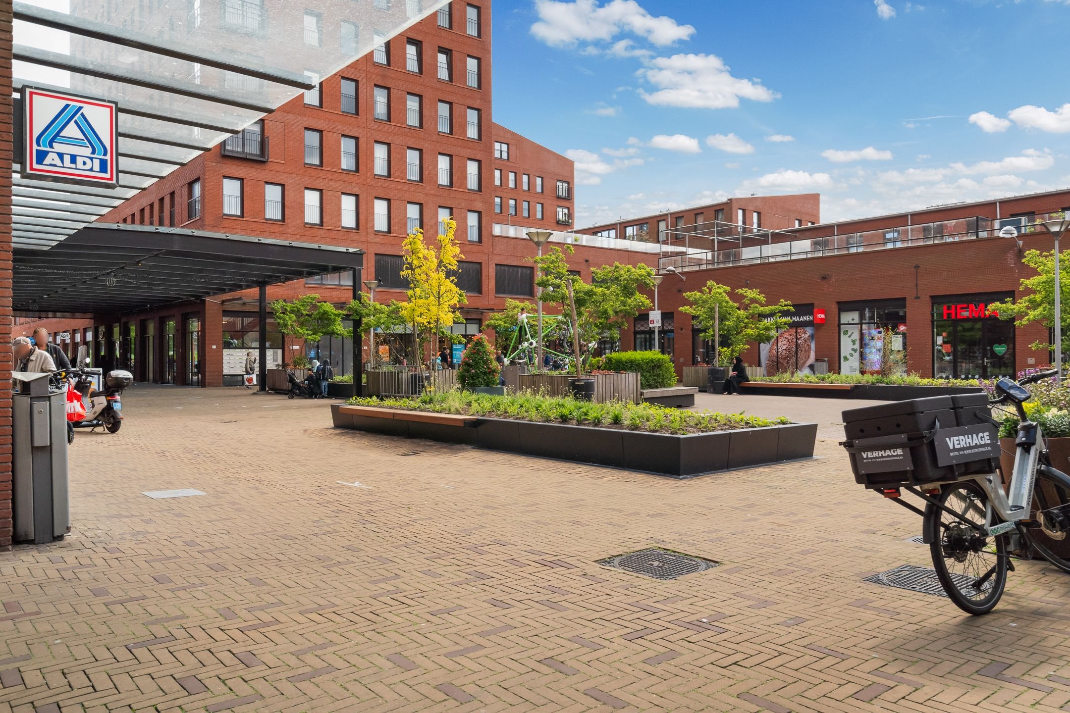 Foto 51 van Simon Carmiggelthof 109