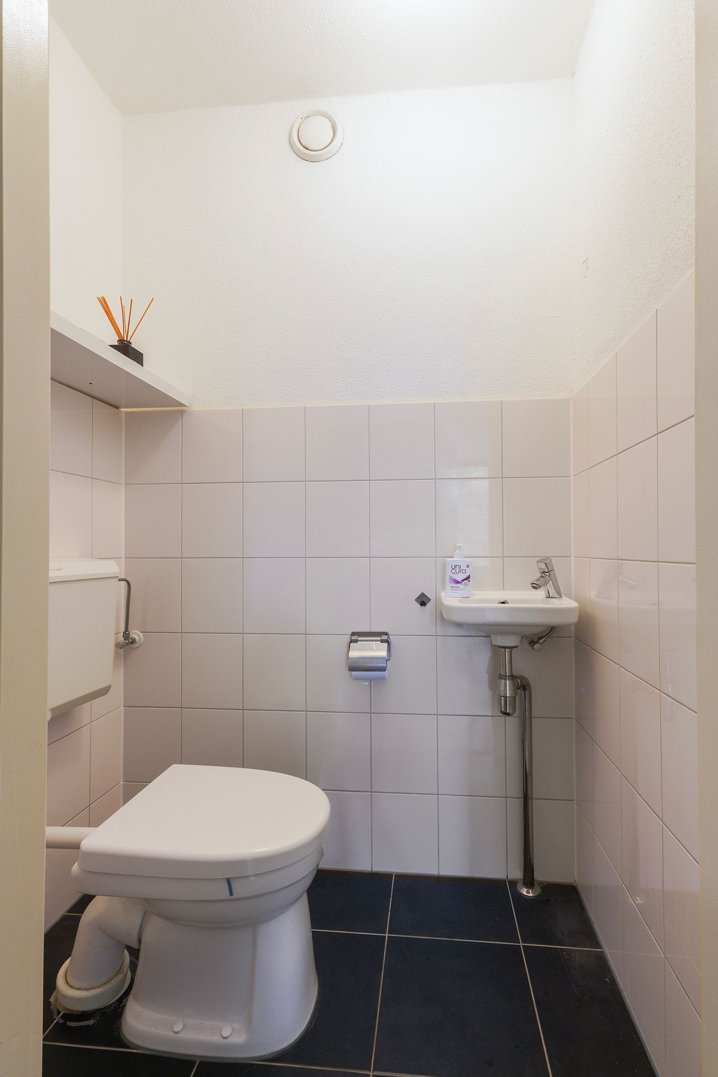 Photo 14 of Anna Paulownahof 60