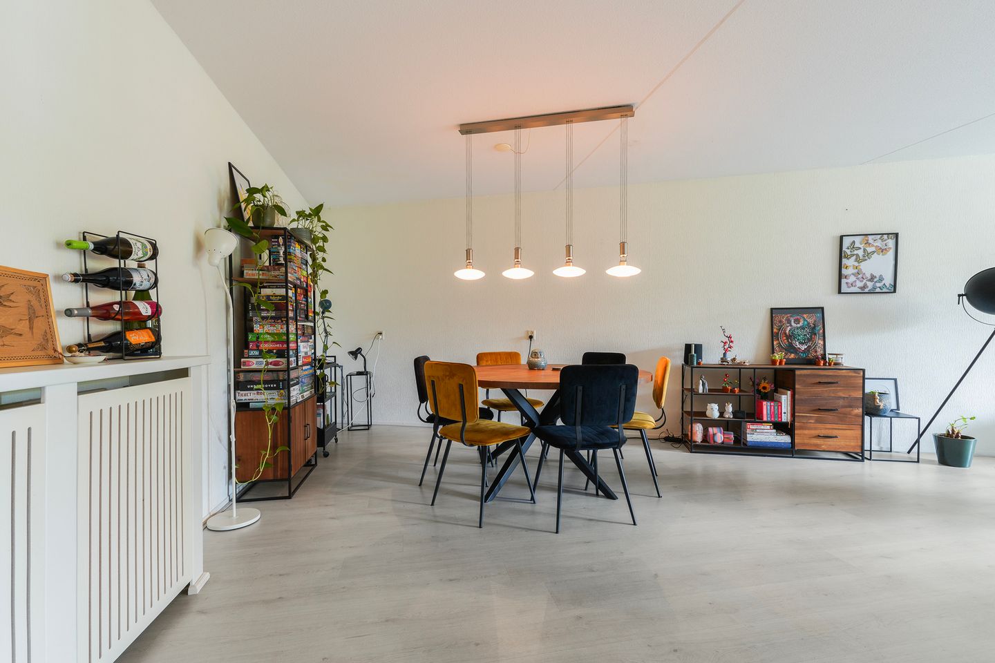 Photo 29 of Anna Paulownahof 60