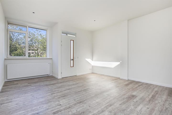 Foto 8 van Einsteinlaan 12-A1