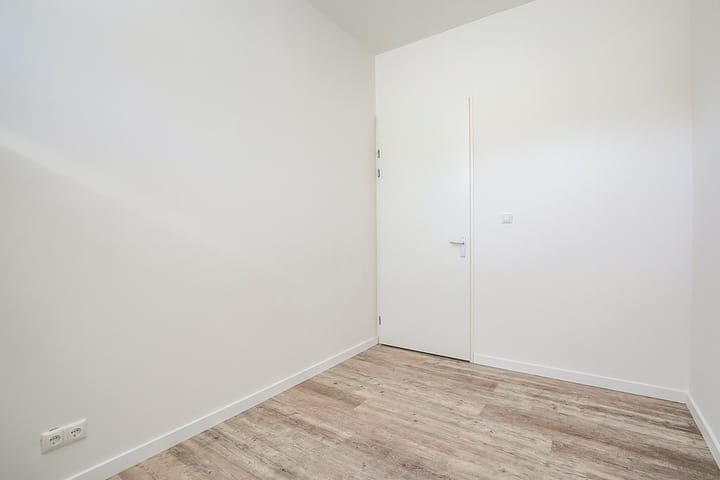 Foto 16 van Einsteinlaan 12-A1