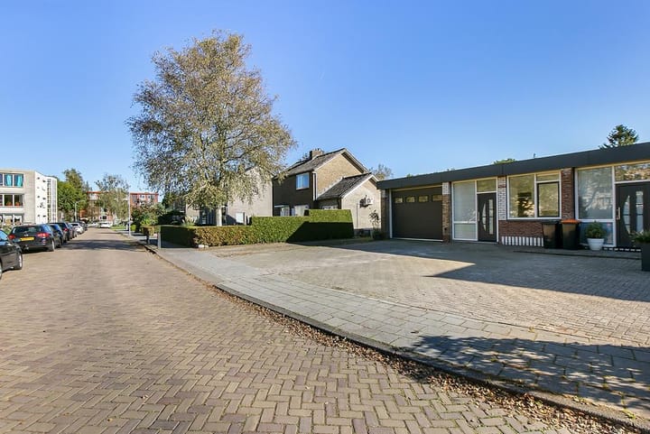 Foto 18 van Einsteinlaan 12-A1