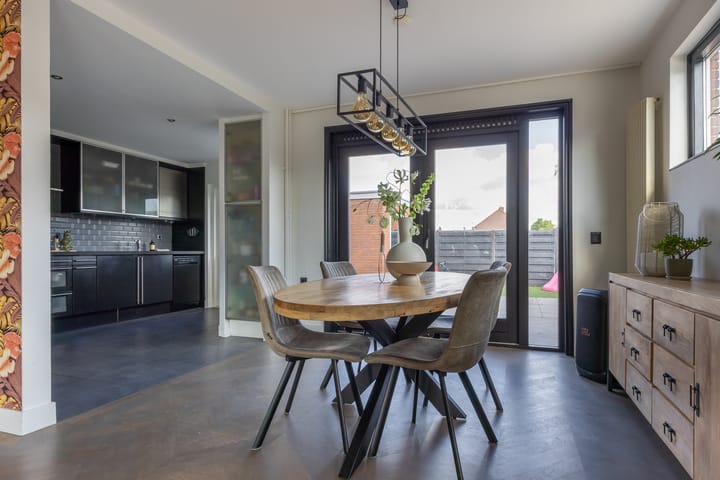 Photo 6 of Spatterstraat 14