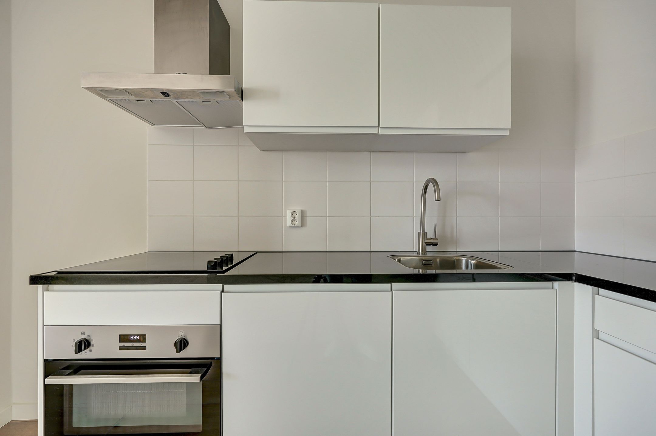 Foto 9 van Schiedamseweg 94-A02