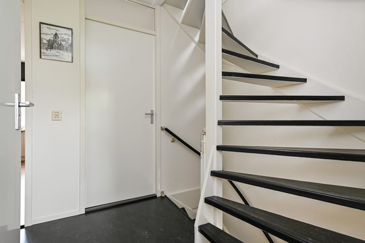 Foto 28 van Maagdenpalm 1-A