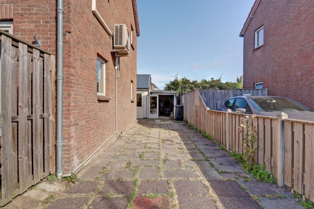 Photo 7 of Hoogvlietlaan 56