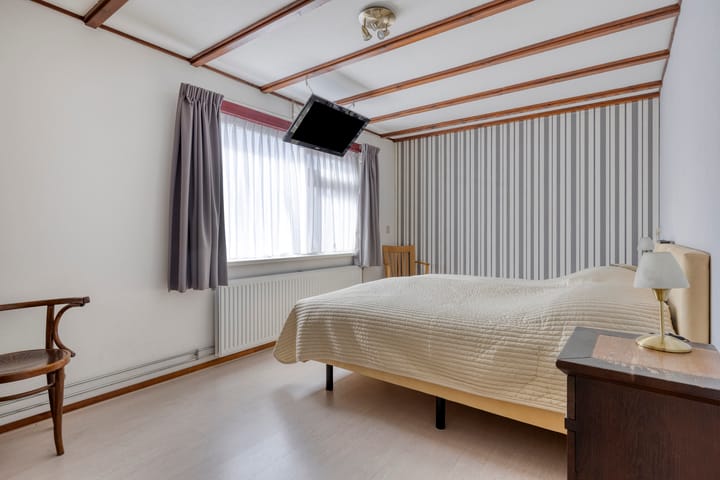 Photo 21 of Willem Grolstraat 45