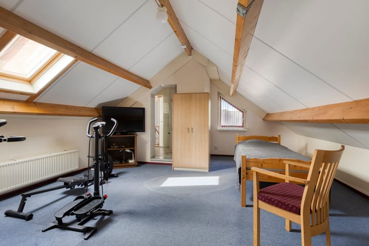 Photo 32 of Willem Grolstraat 45