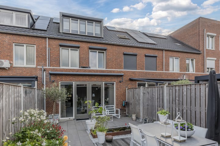 Foto 28 van Napoleonshoed 7