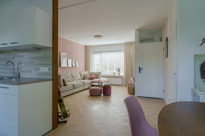 Foto 16 van Hoge Tom 43