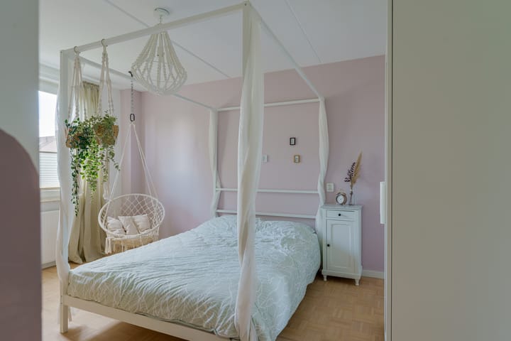 Foto 25 van Hoge Tom 43