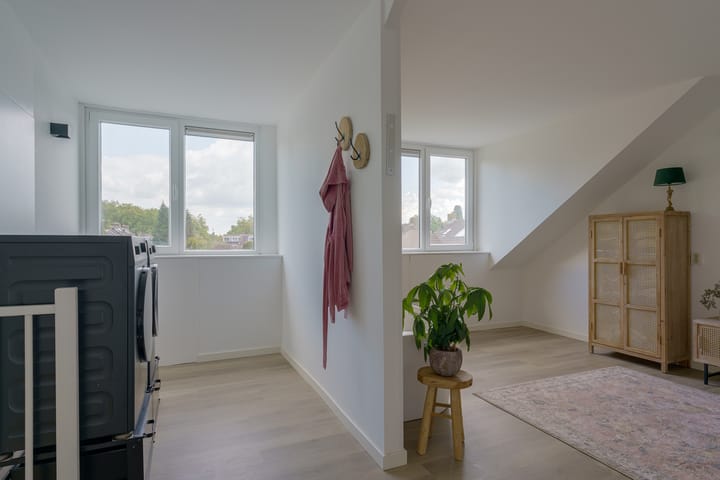 Foto 34 van Hoge Tom 43