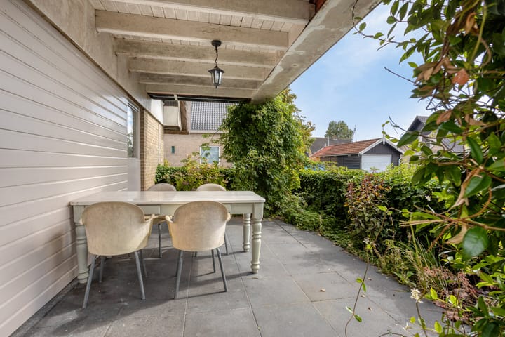 Foto 64 van Utbuorren 16