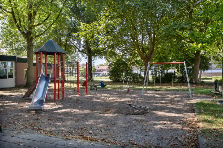 Foto 41 van Emiel van Averbekestraat 18