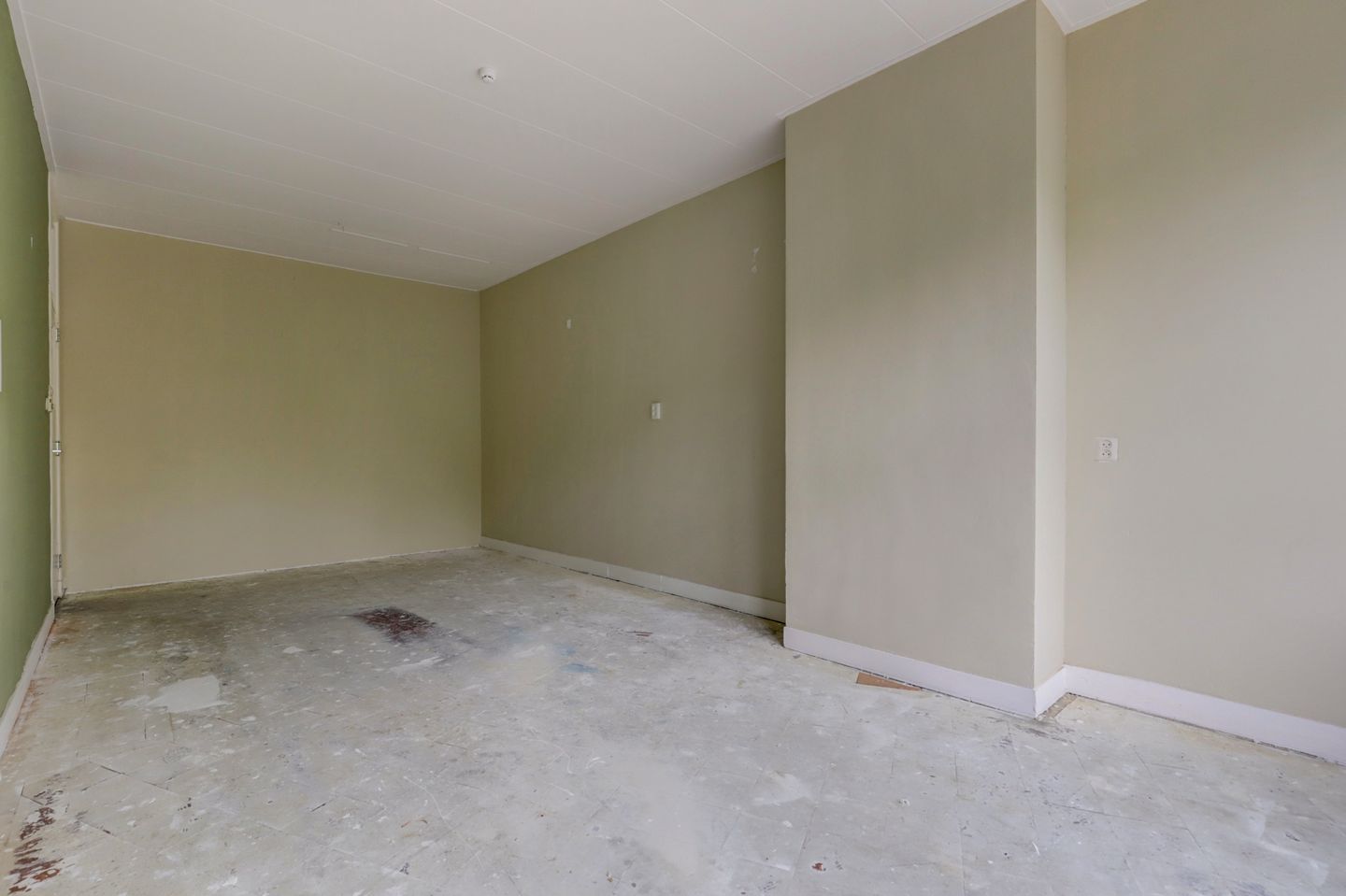 Photo 4 of Mathenesserdijk 105-B03