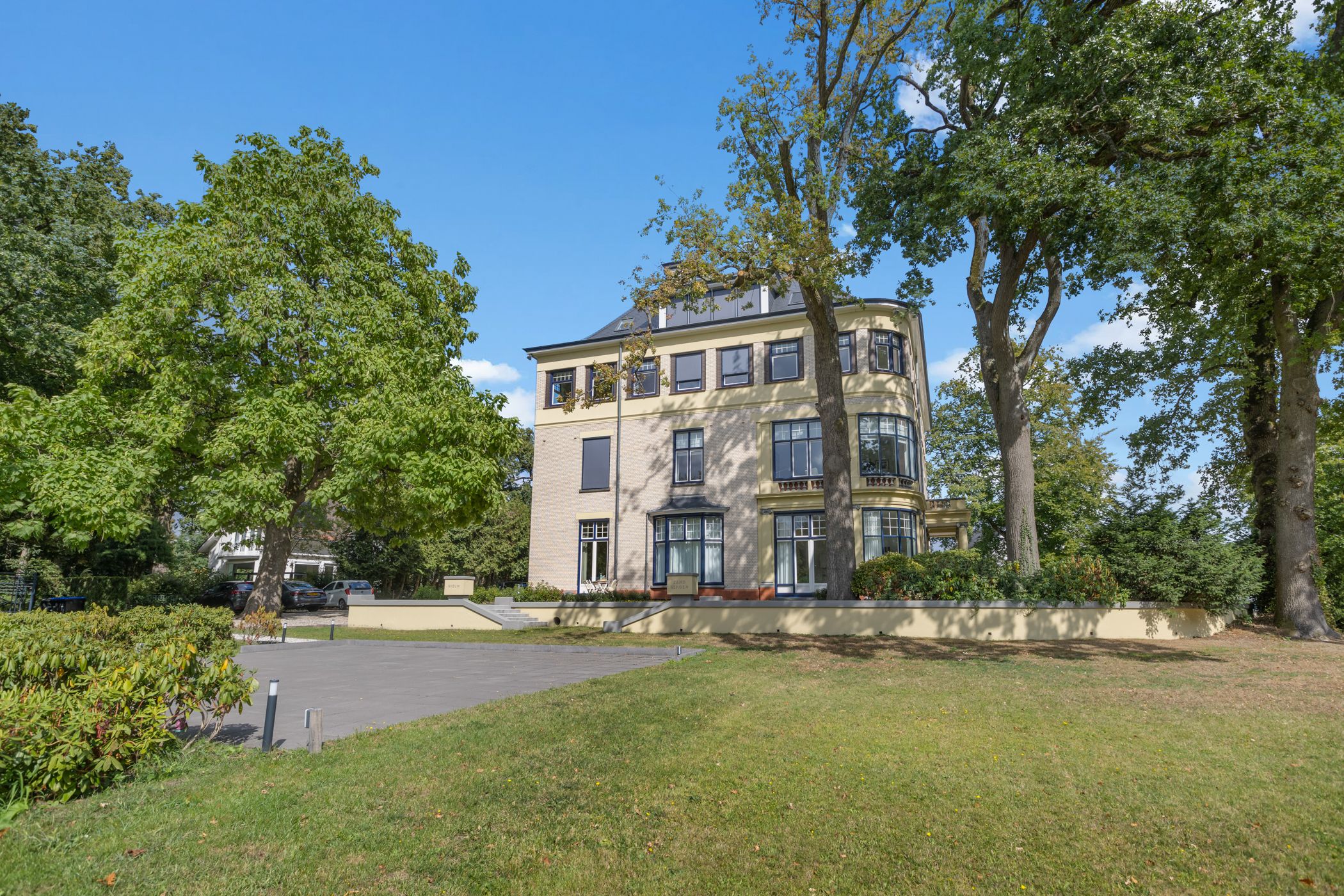 Foto 54 van Rembrandtlaan 2-01