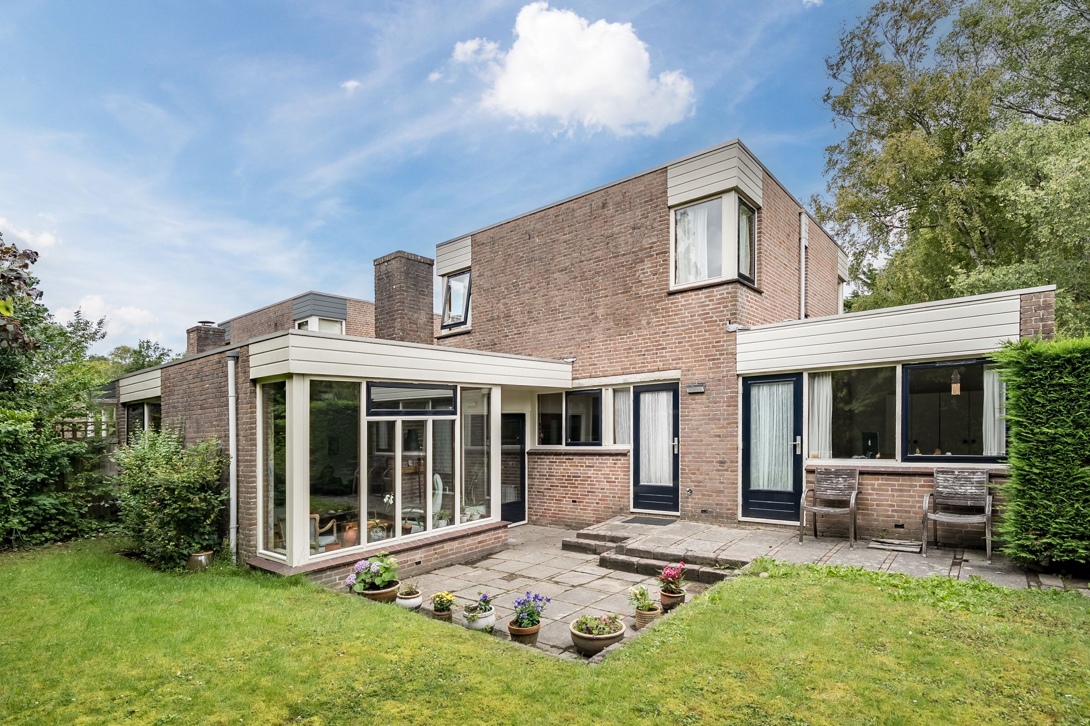 Foto 30 van van Santenlaan 1