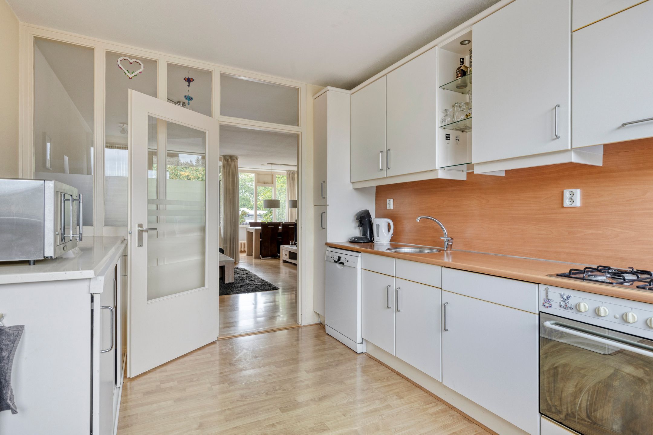 Photo 3 of Looveltlaan 6