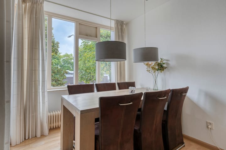 Foto 14 van Looveltlaan 6