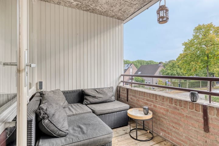 Foto 16 van Looveltlaan 6