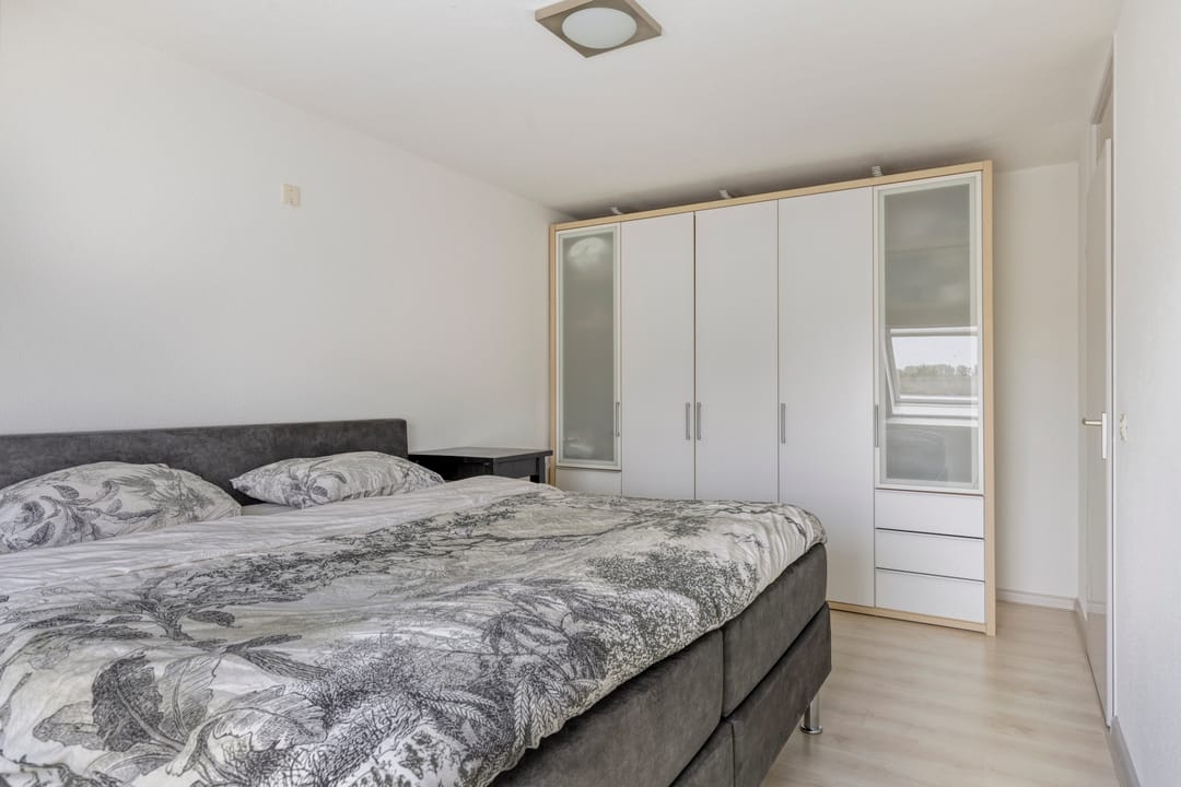 Photo 23 of Looveltlaan 6