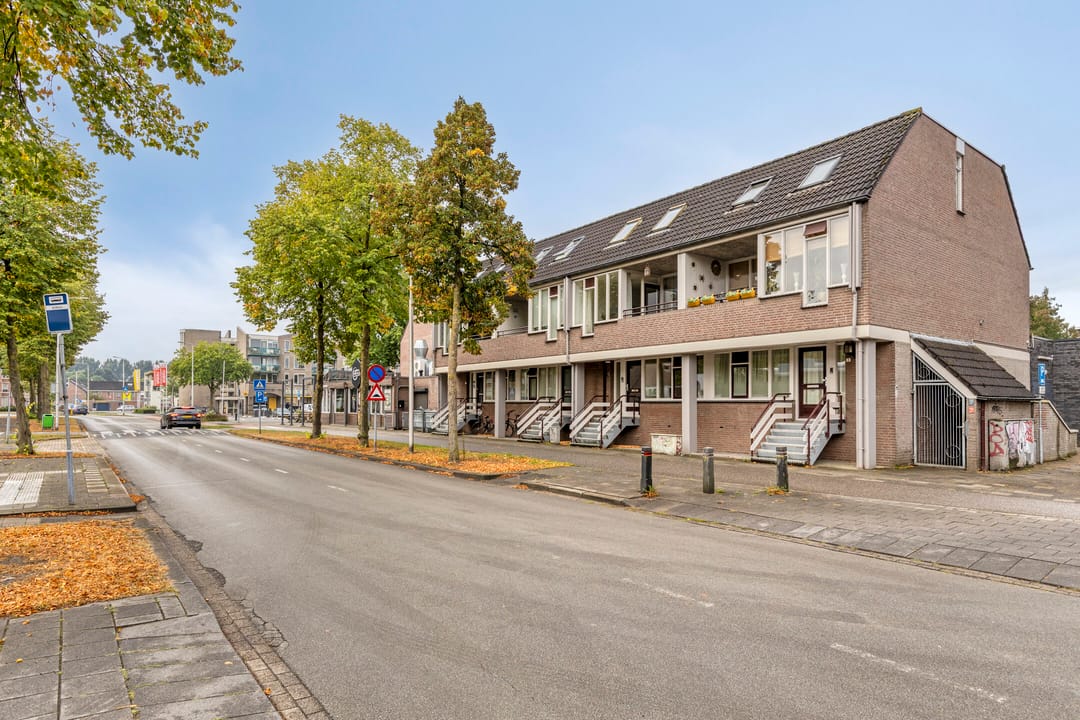 Photo 31 of Looveltlaan 6