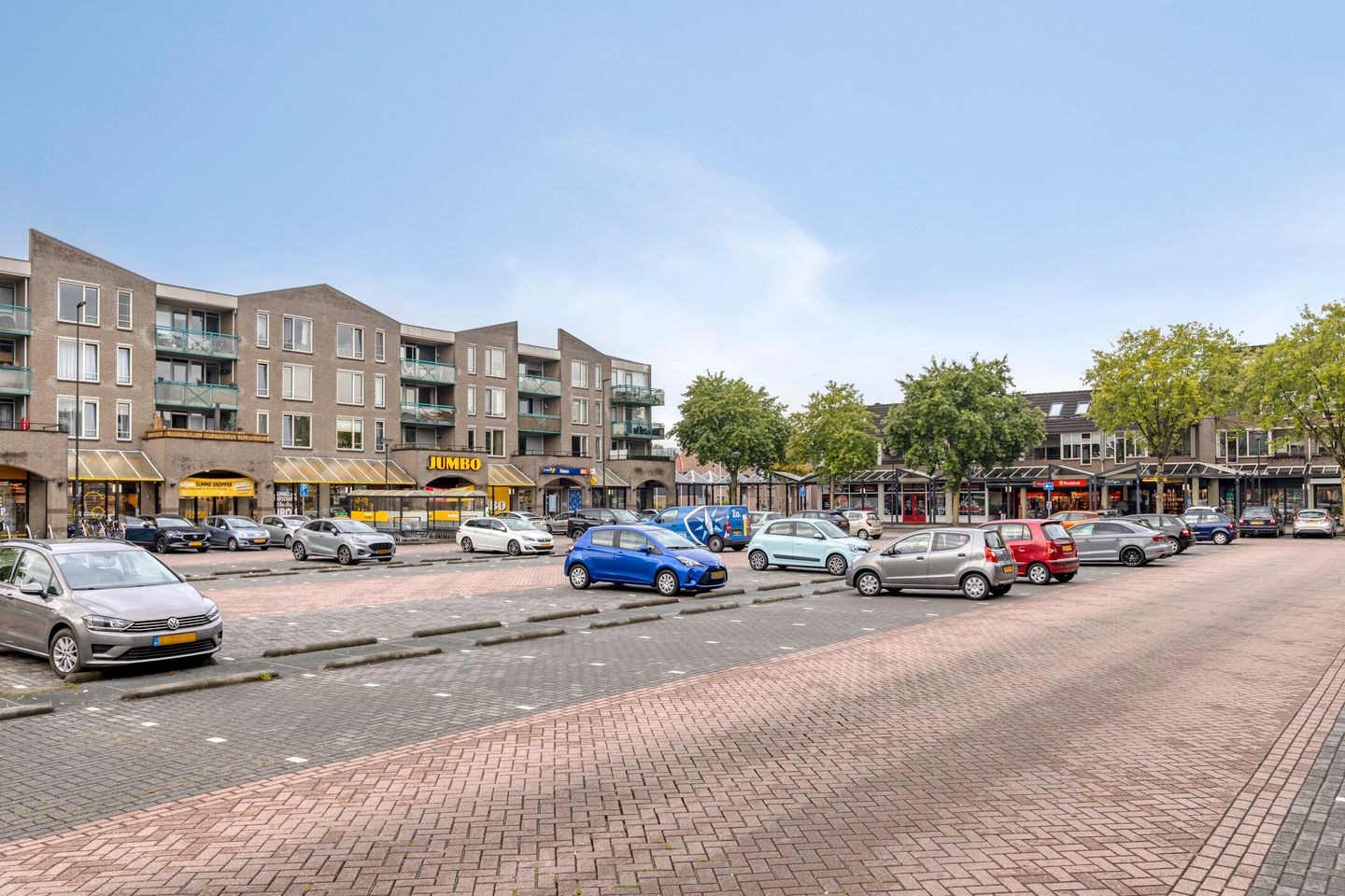 Photo 34 of Looveltlaan 6