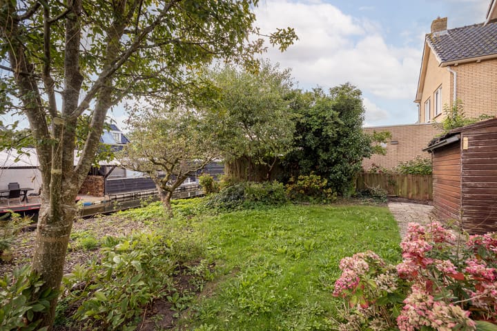 Foto 38 van Bernhardstraat 67