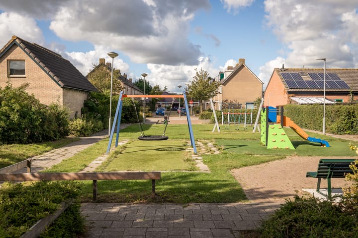 Foto 42 van Bernhardstraat 67