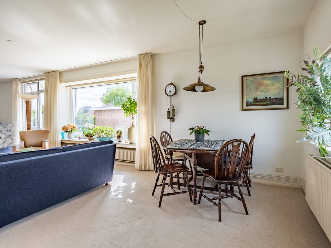 Photo 7 of Stationsplein 99