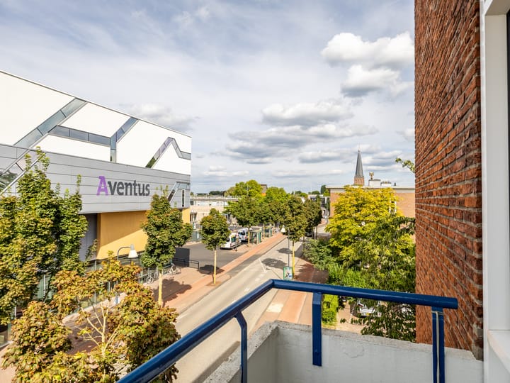 Foto 12 van Stationsplein 99