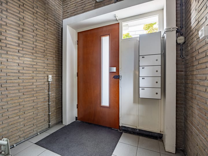 Foto 20 van Stationsplein 99